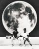 "Space Jam Moon Ballers" de Merge Visible sur art24