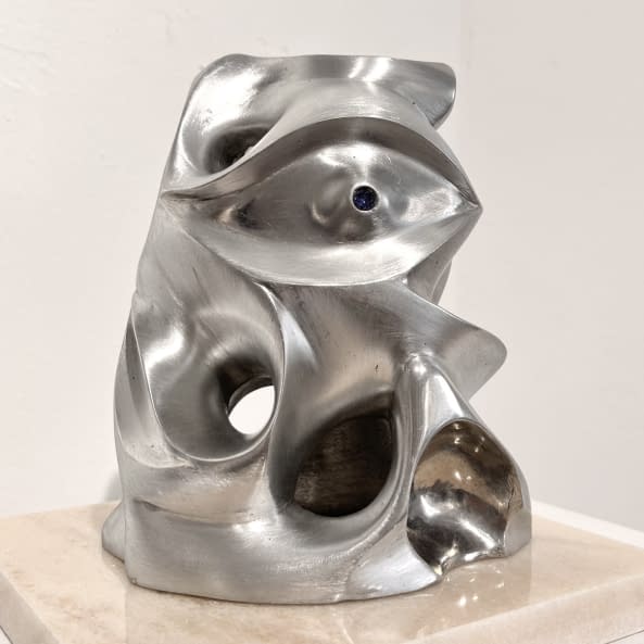 Photo 1 de l'œuvre "LUC" par Savina Seo sur art24