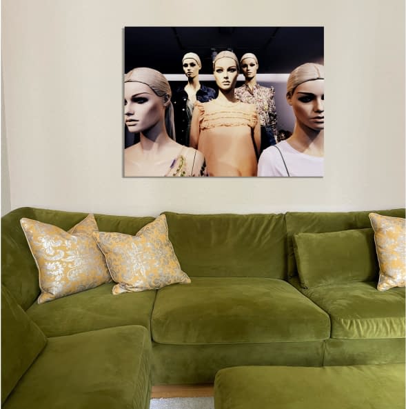 Foto 1 des Kunstwerks "VENICE GIRLS M" von HUGO KOEHLER auf art24