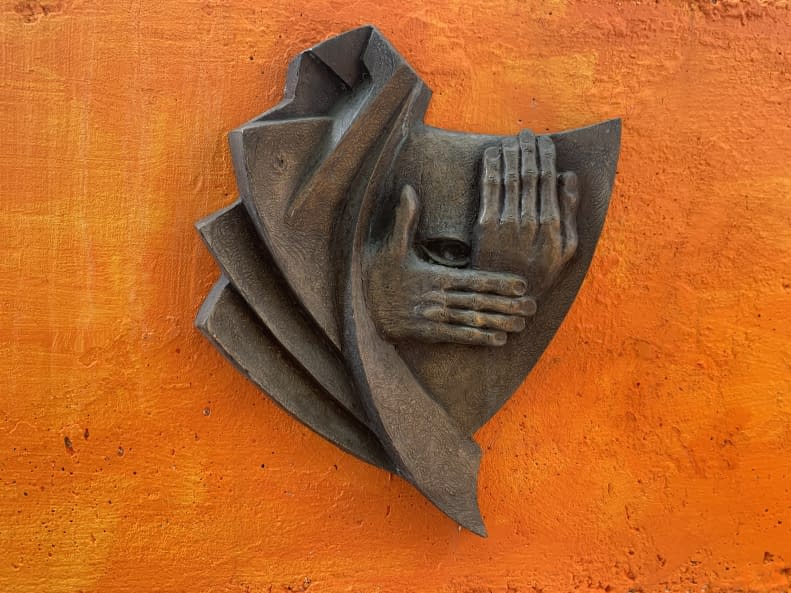Image 1 of the artwork "Hände und Auge" by Knoll on art24