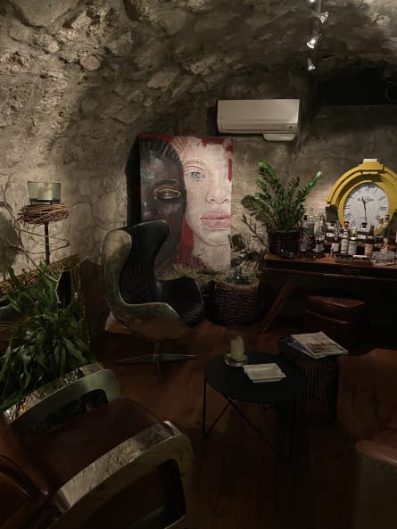 Image 1 of the artwork "Gegensätze oder Gleich?" by Artelephant on art24