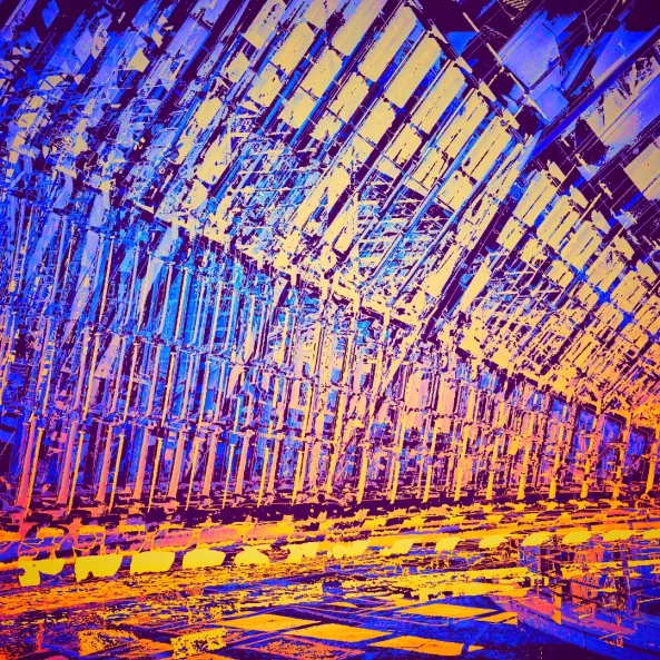 Foto 1 des Kunstwerks "Warehouse Alpha" von Cosmophonique auf art24