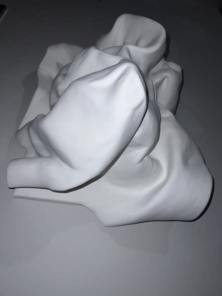 Foto 1 des Kunstwerks "“Trandafiriu”" von Salomeea Simon auf art24