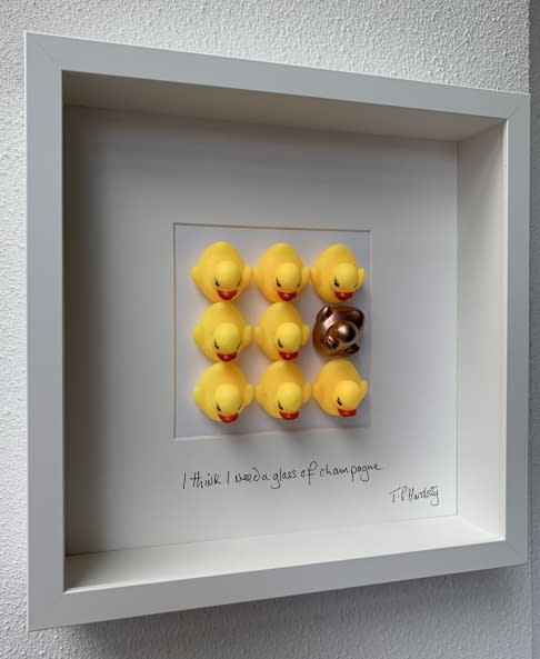 Foto 1 des Kunstwerks "I think I need a glass of champagne" von T P Hardisty auf art24