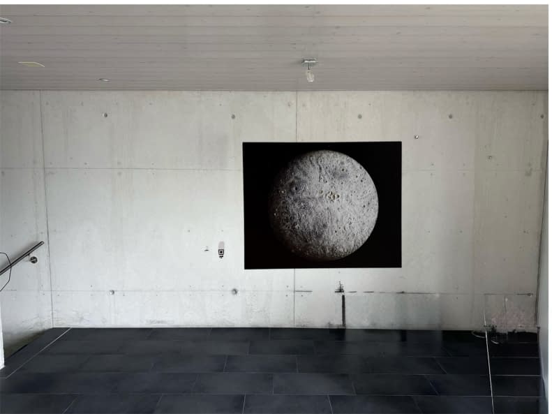 Foto 1 des Kunstwerks "Mond (Selene)" von Savina Seo auf art24