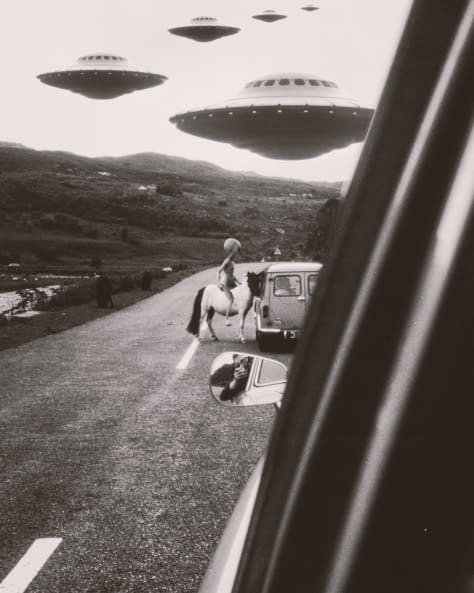 Image 1 of the artwork "Darling, give me the cam!" by Merge Visible on art24