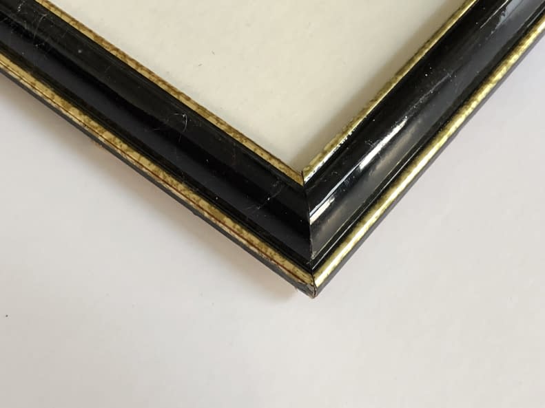 Image 1 of the artwork "Pogányereklye/ Heidnische Reliquie" by Péter Bereznai on art24