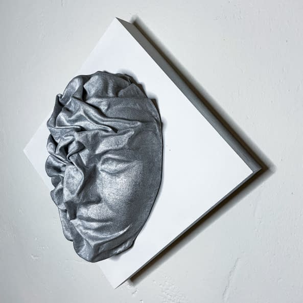 Image 1 of the artwork "Golden Section" by Hone S. on art24