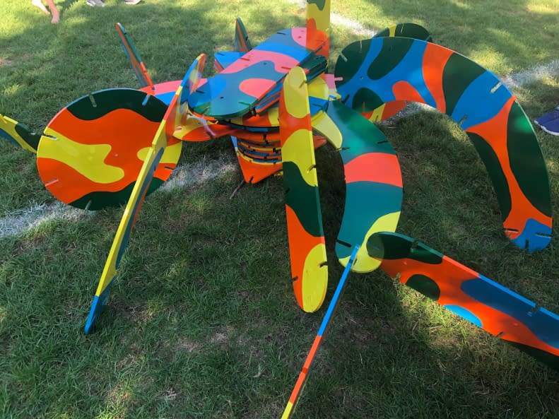 Image 1 of the artwork "Spiel mich.." by Ursina Müller on art24