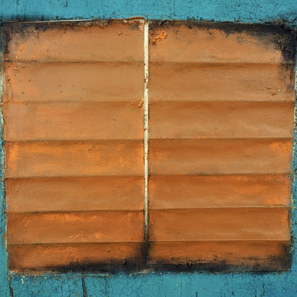 Image 1 of the artwork "Orange Fensterläden" by Dominik Schlumpf on art24
