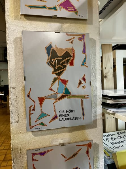 Image 1 of the artwork "Sie kümmert sich darum" by der utan on art24