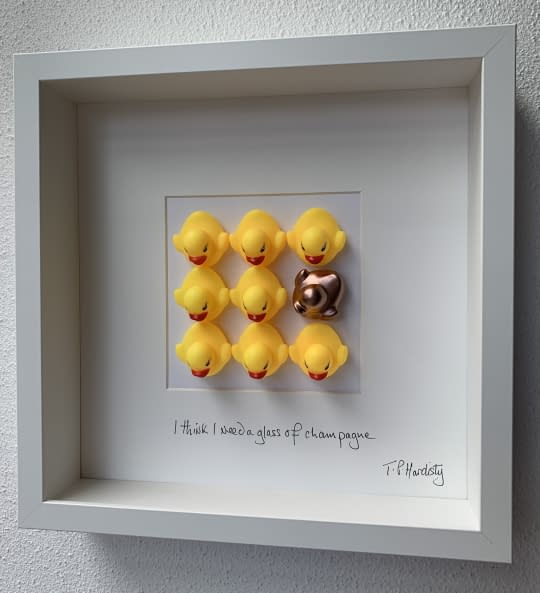 Foto 1 des Kunstwerks "I think I need a glass of champagne" von T P Hardisty auf art24
