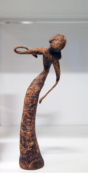 Foto 1 des Kunstwerks "Figur" von Mika Miroslava Kotková auf art24