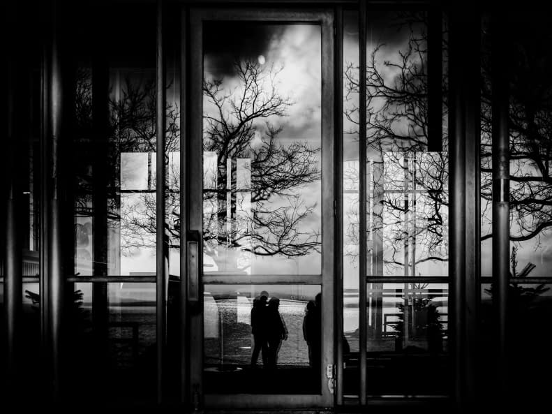 Image 1 of the artwork "Jeu d'ombres et de lumières , Neuchatel" by Sylvain Blanchoud on art24
