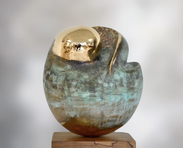 Image 1 of the artwork "Bronze -  Yin & Yang" by Savina Seo on art24