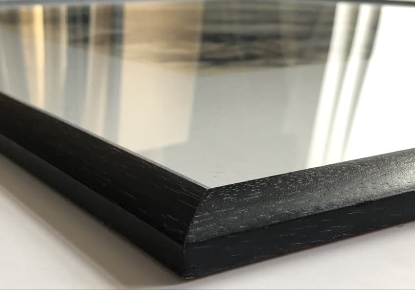 Image 1 of the artwork "Lecsúszott/Heruntergerutscht" by Ruttkay Sándor on art24