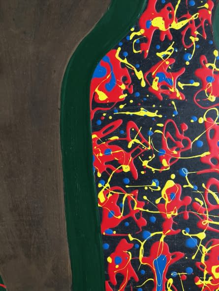 Image 1 of the artwork "Eine Figur mit Kalligarfie/Alak kalligráfiával" by István efZámbó on art24