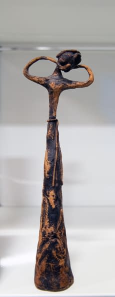 Foto 1 des Kunstwerks "Figur" von Mika Miroslava Kotková auf art24