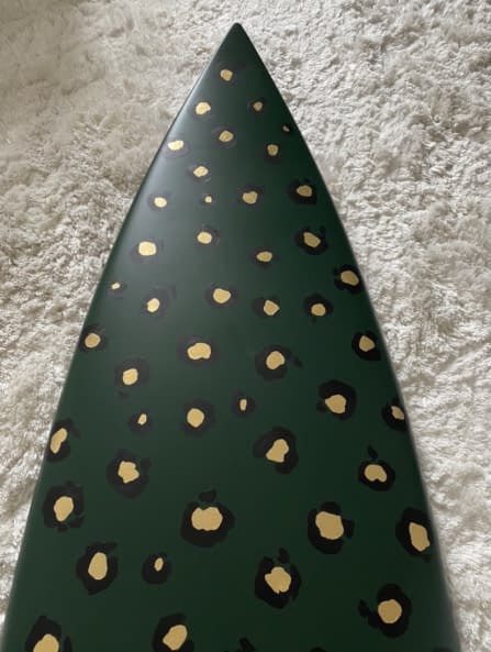 Image 1 of the artwork "darkgreen leopard" by Karin Studer on art24