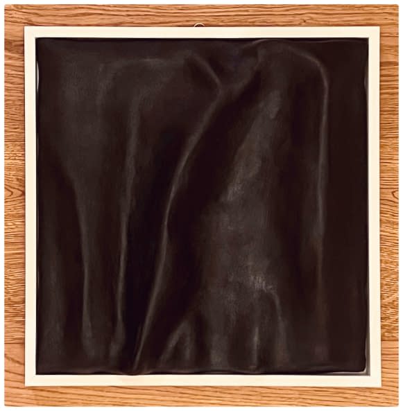 Photo 1 de l'œuvre "Black Grooves" par Francesca Caruso Bucolo sur art24