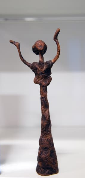 Photo 1 de l'œuvre "Figur" par Mika Miroslava Kotková sur art24