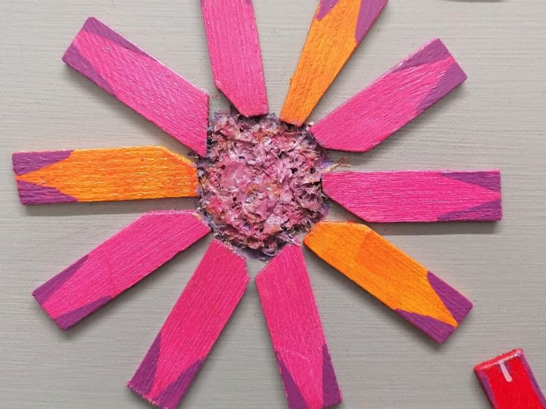 Foto 1 des Kunstwerks ""der bunte Punkt"" von frohekunst auf art24