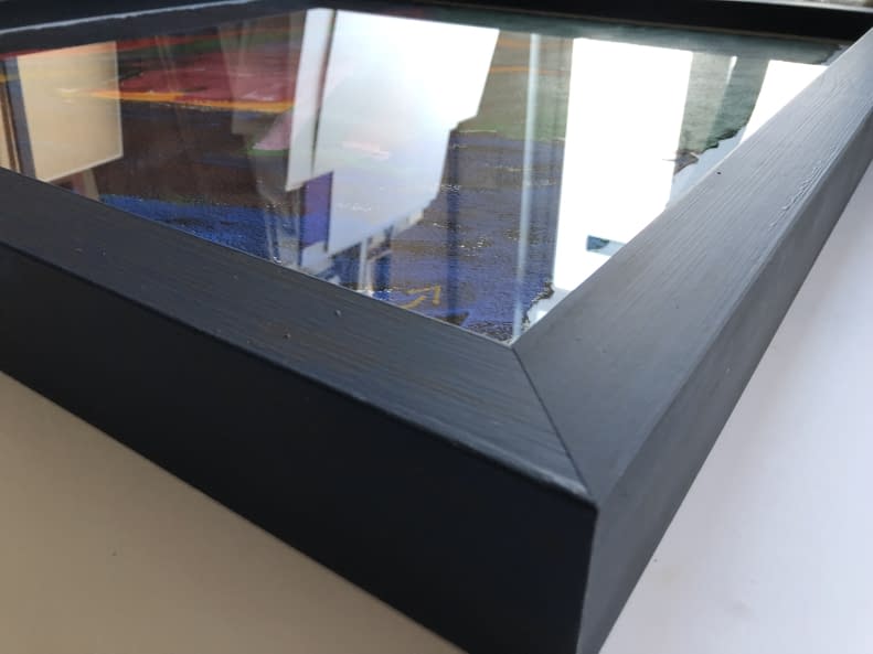 Image 1 of the artwork "Angyal érkezett/Der Engel ist angekommen" by János Aknay on art24