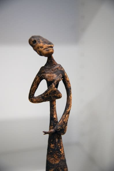Foto 1 des Kunstwerks "Figur" von Mika Miroslava Kotková auf art24