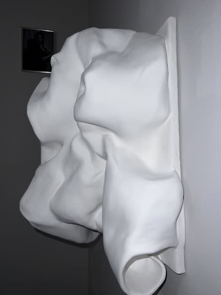 Foto 1 des Kunstwerks "“Trandafiriu”" von Salomeea Simon auf art24