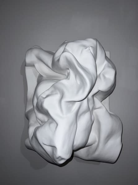 Foto 1 des Kunstwerks "“Trandafiriu”" von Salomeea Simon auf art24