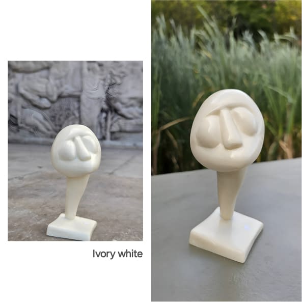 Photo 1 de l'œuvre "BAO Ivory white by Cléa Doukas" par CLÉA DOUKAS sur art24