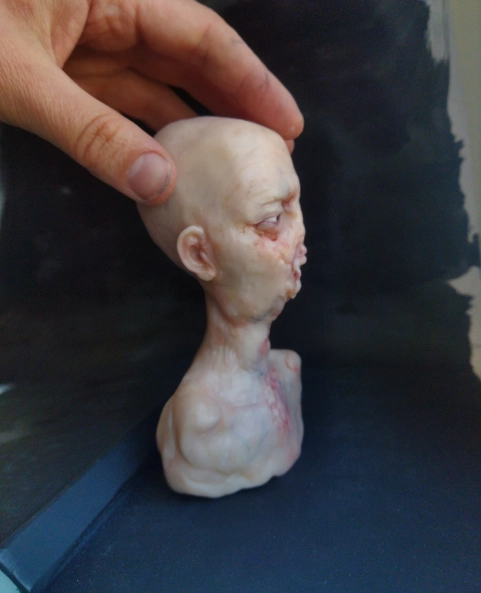 Image 1 of the artwork "Silent" by Polina Verbytska on art24