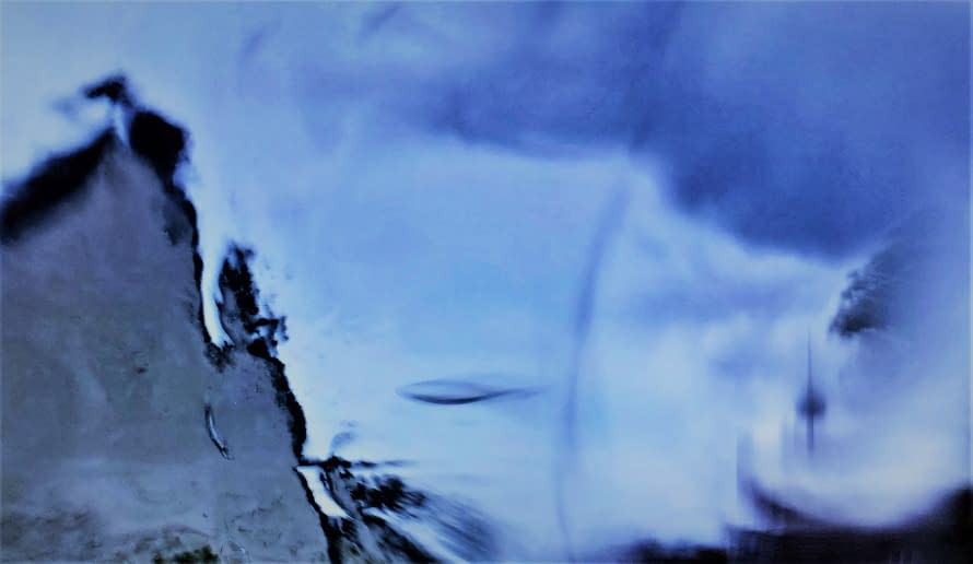 Foto 1 des Kunstwerks "Cologne blue" von Renata Srebro auf art24
