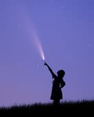 "Comet Girl" von Benjamin Barakat auf art24