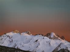 "Ultimes lueurs sur les Grands" de Patrick Egger sur art24