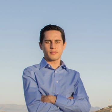 alfy Espinoza