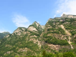 "Majestätische Berge" by Euphor on art24