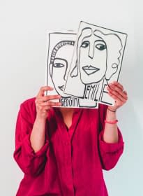 "HIDDEN SHEROES" von Ellinor Amini auf art24