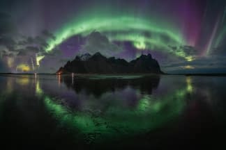 "Vestrahorn" von Benjamin Barakat auf art24