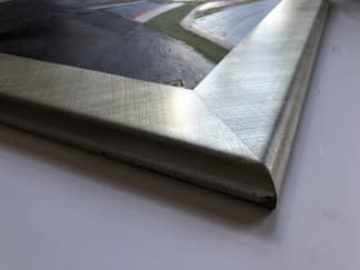 "Festőangyal/Maler Engel" de János Aknay sur art24