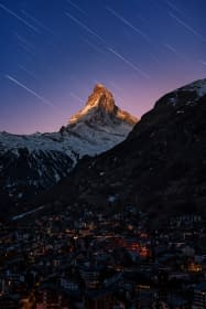 "Alpine Glow over the Matterhorn" von Benjamin Barakat auf art24